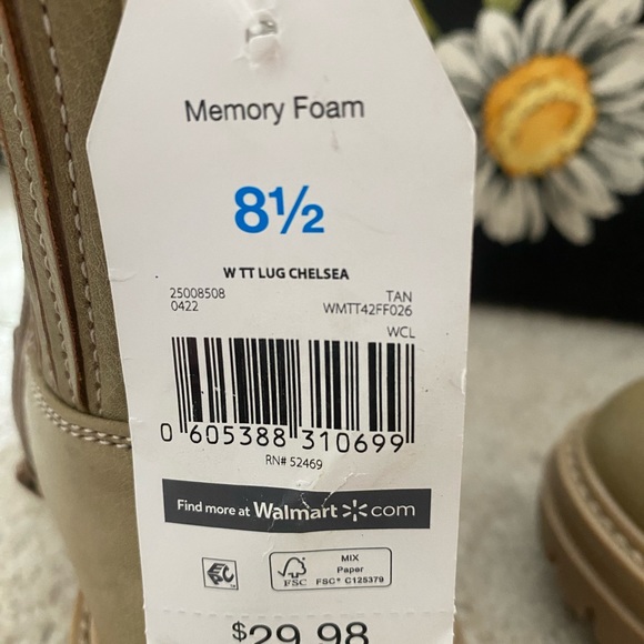 NWT Time and Tru Chelsea Boots - Picture 7 of 9